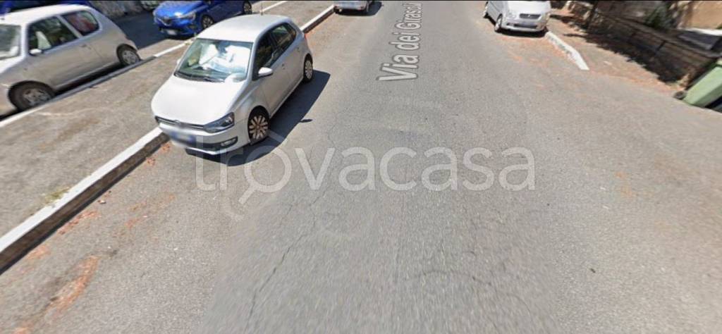 negozio in vendita a Guidonia Montecelio in zona Montecelio