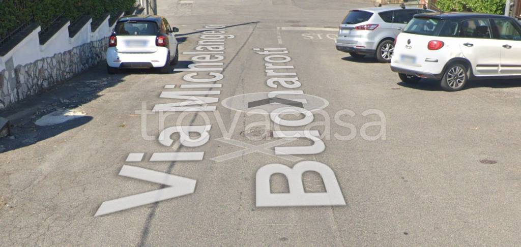 casa indipendente in vendita a Guidonia Montecelio in zona Pichini