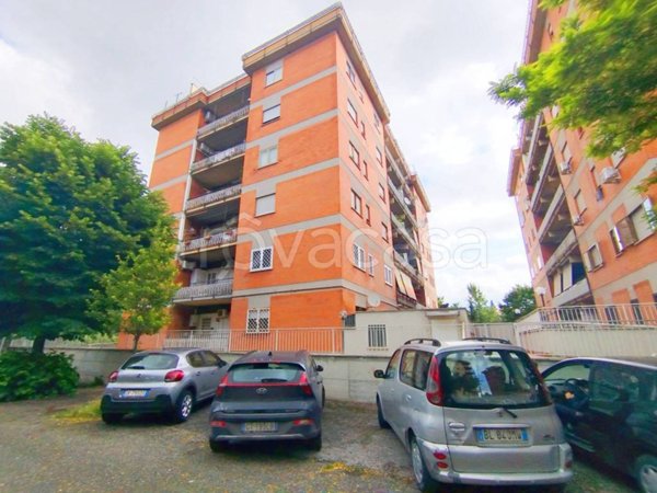 appartamento in vendita a Guidonia Montecelio in zona Montecelio