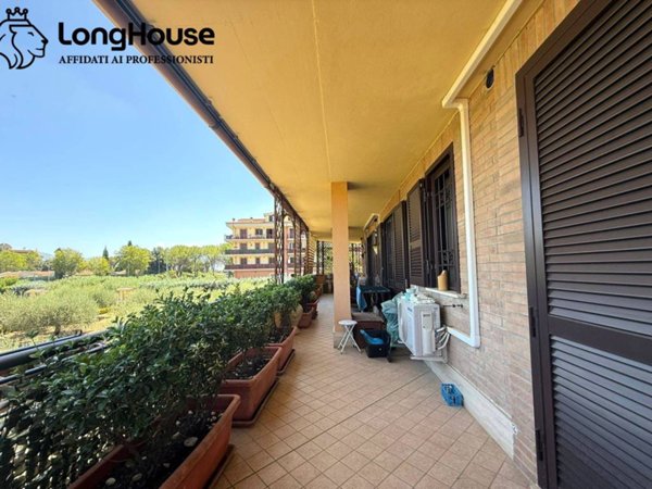 appartamento in vendita a Guidonia Montecelio in zona Colle Fiorito