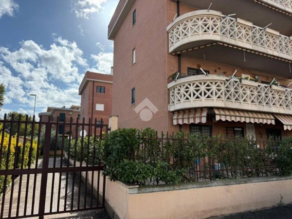 appartamento in vendita a Guidonia Montecelio