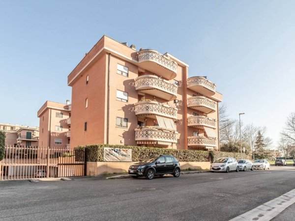 appartamento in vendita a Guidonia Montecelio