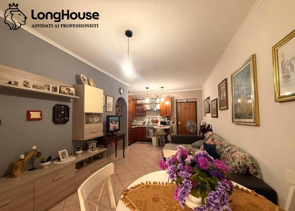 appartamento in vendita a Guidonia Montecelio in zona Marco Simone