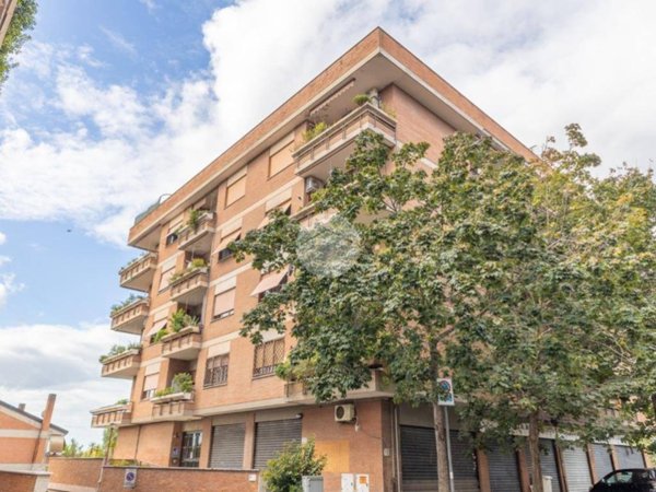 appartamento in vendita a Guidonia Montecelio in zona Colleverde