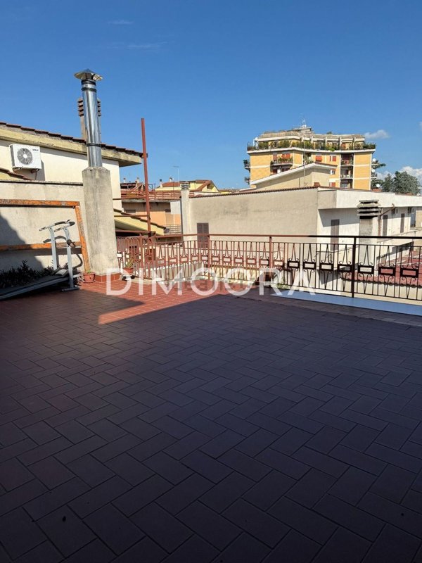 appartamento in vendita a Guidonia Montecelio