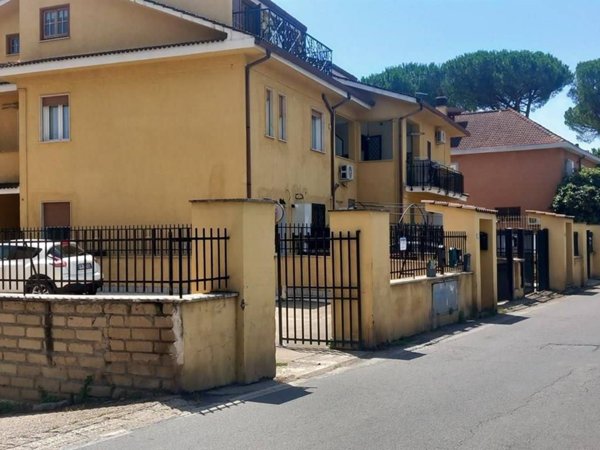 appartamento in vendita a Guidonia Montecelio in zona Villanova