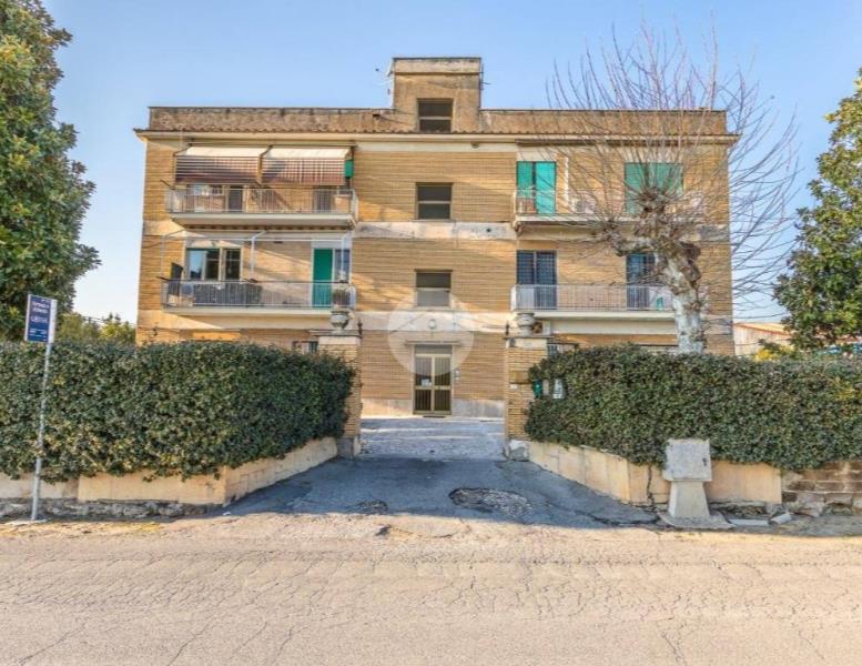 appartamento in vendita a Guidonia Montecelio in zona La Botte