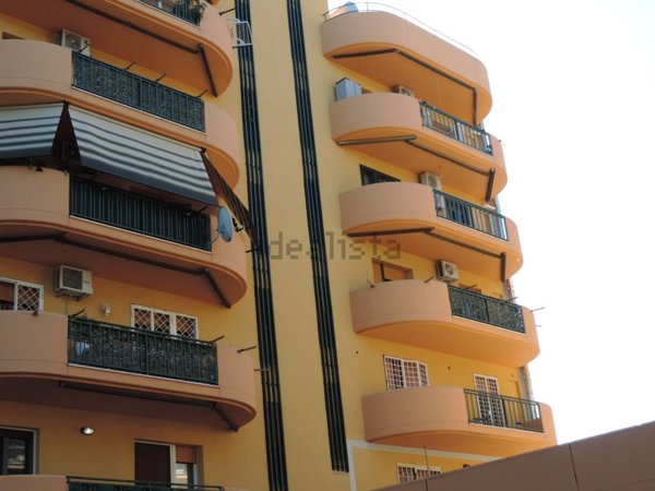 appartamento in vendita a Guidonia Montecelio in zona Guidonia