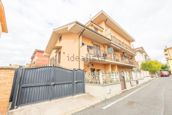 appartamento in vendita a Guidonia Montecelio