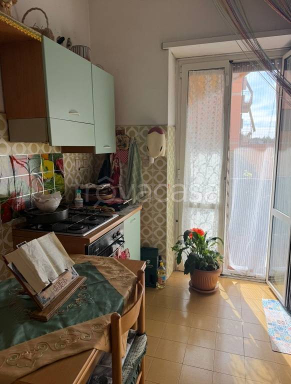 appartamento in vendita a Guidonia Montecelio in zona Setteville