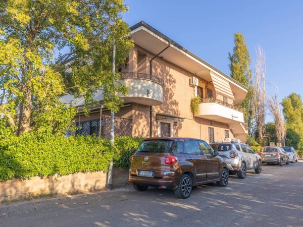 appartamento in vendita a Guidonia Montecelio