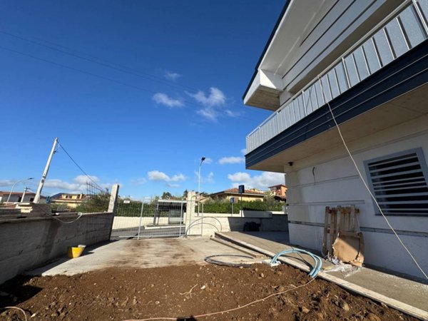 appartamento in vendita a Guidonia Montecelio in zona Setteville