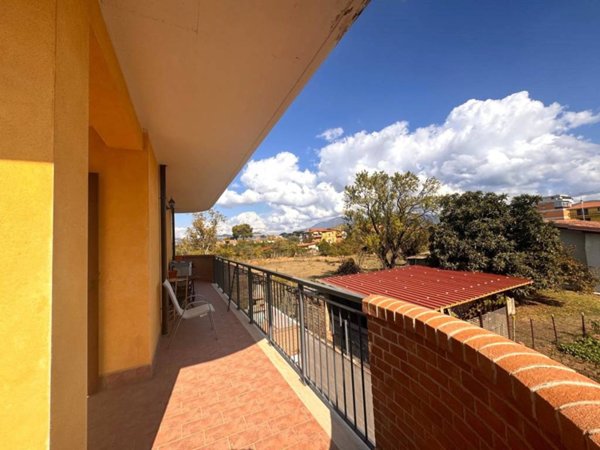 appartamento in vendita a Guidonia Montecelio in zona Villalba