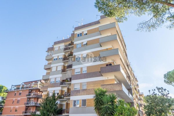 appartamento in vendita a Guidonia Montecelio in zona Colleverde