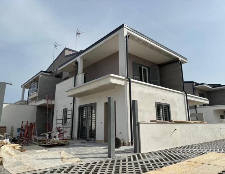 casa indipendente in vendita a Guidonia Montecelio in zona Setteville