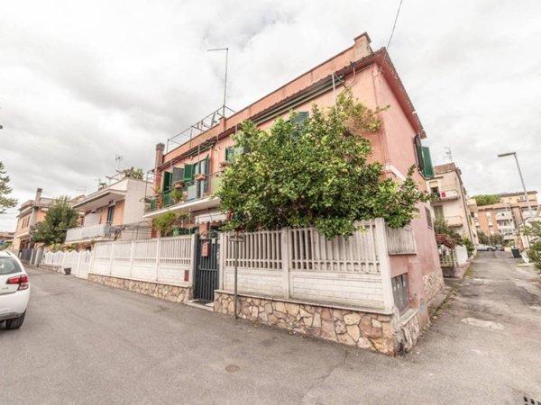 appartamento in vendita a Guidonia Montecelio