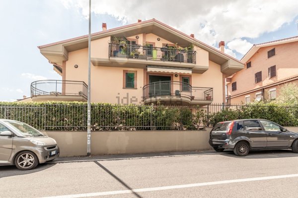 appartamento in vendita a Guidonia Montecelio in zona Setteville