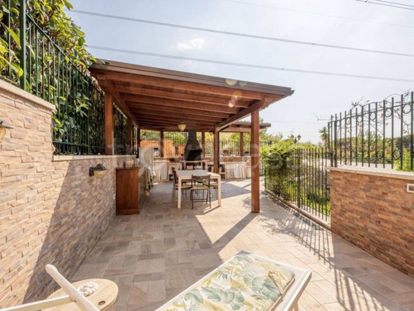 appartamento in vendita a Guidonia Montecelio in zona Colleverde