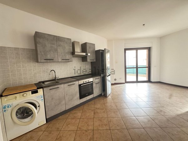 appartamento in vendita a Guidonia Montecelio