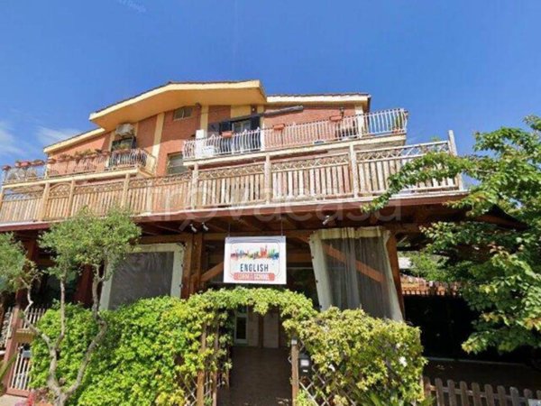 negozio in vendita a Guidonia Montecelio