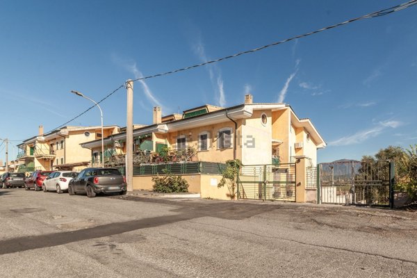 appartamento in vendita a Guidonia Montecelio