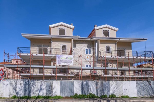 appartamento in vendita a Guidonia Montecelio in zona Setteville