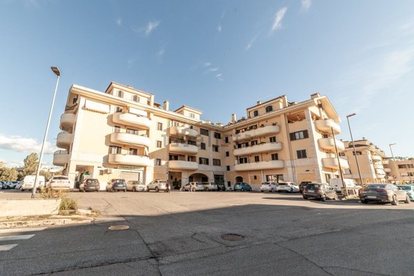 appartamento in vendita a Guidonia Montecelio