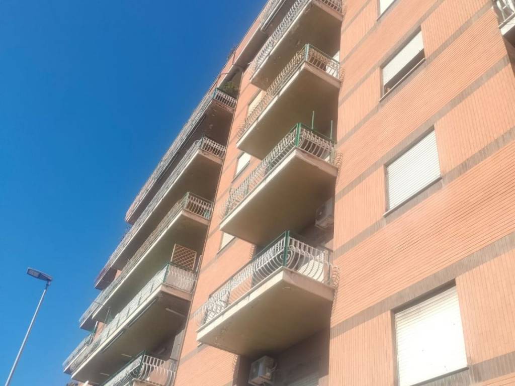 appartamento in vendita a Guidonia Montecelio in zona Villanova