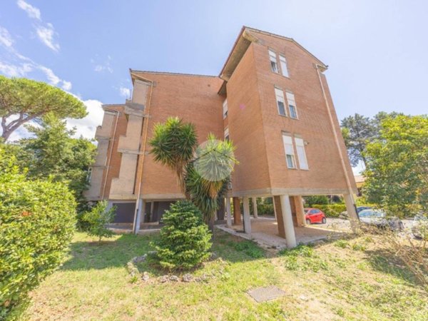 appartamento in vendita a Guidonia Montecelio in zona Guidonia
