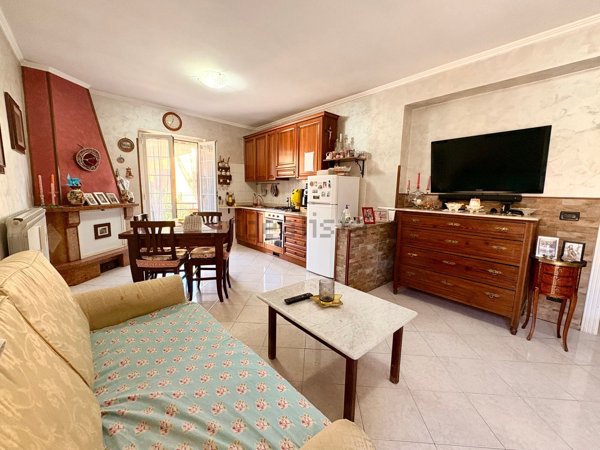 appartamento in vendita a Guidonia Montecelio in zona Guidonia