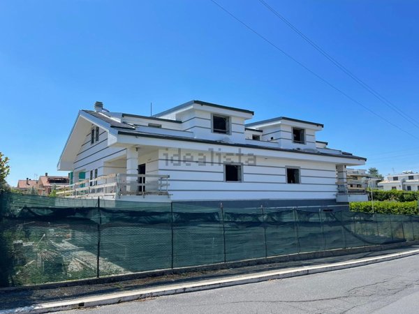 appartamento in vendita a Guidonia Montecelio in zona Setteville