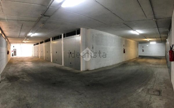 ufficio in vendita a Guidonia Montecelio