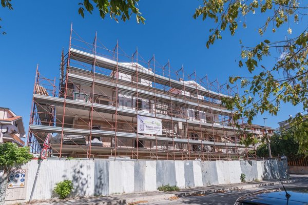 appartamento in vendita a Guidonia Montecelio in zona Setteville