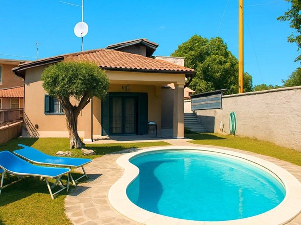 casa indipendente in vendita a Guidonia Montecelio in zona Guidonia