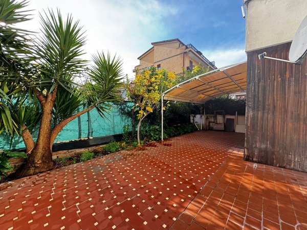 appartamento in vendita a Guidonia Montecelio