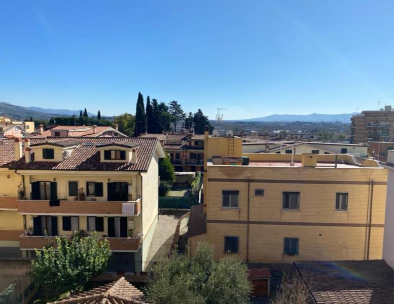 appartamento in vendita a Guidonia Montecelio in zona Villanova