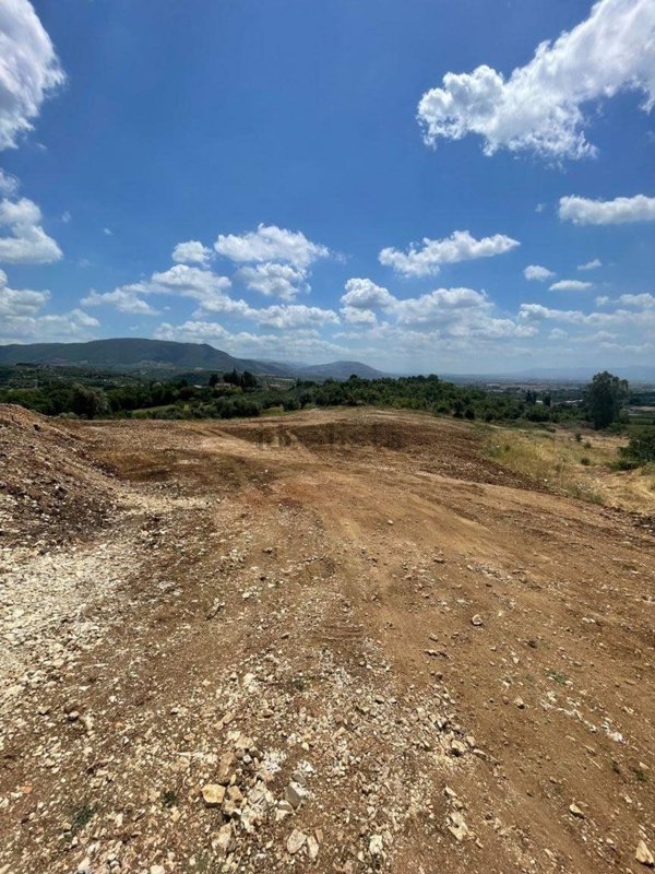 terreno edificabile in vendita a Guidonia Montecelio
