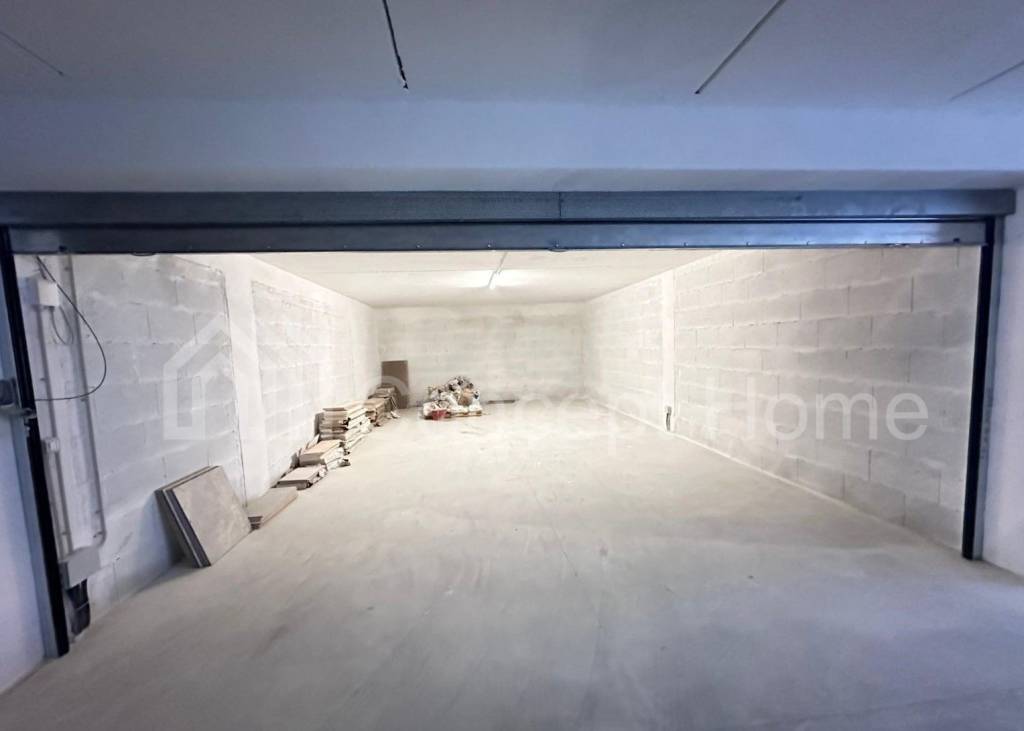 casa indipendente in vendita a Guidonia Montecelio in zona Marco Simone