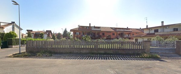 terreno edificabile in vendita a Guidonia Montecelio in zona Guidonia