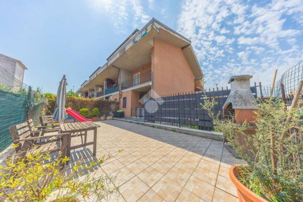 casa indipendente in vendita a Guidonia Montecelio