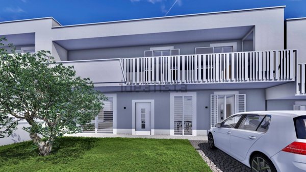 casa indipendente in vendita a Guidonia Montecelio in zona Marco Simone