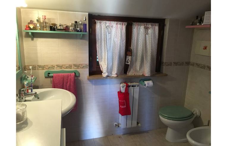 casa indipendente in vendita a Guidonia Montecelio in zona Marco Simone