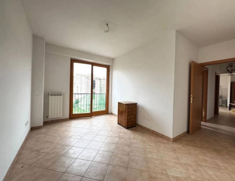 appartamento in vendita a Guidonia Montecelio in zona Guidonia