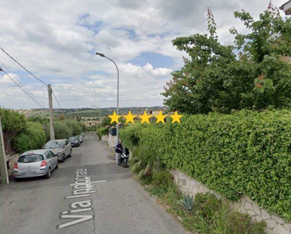 casa indipendente in vendita a Guidonia Montecelio in zona Marco Simone