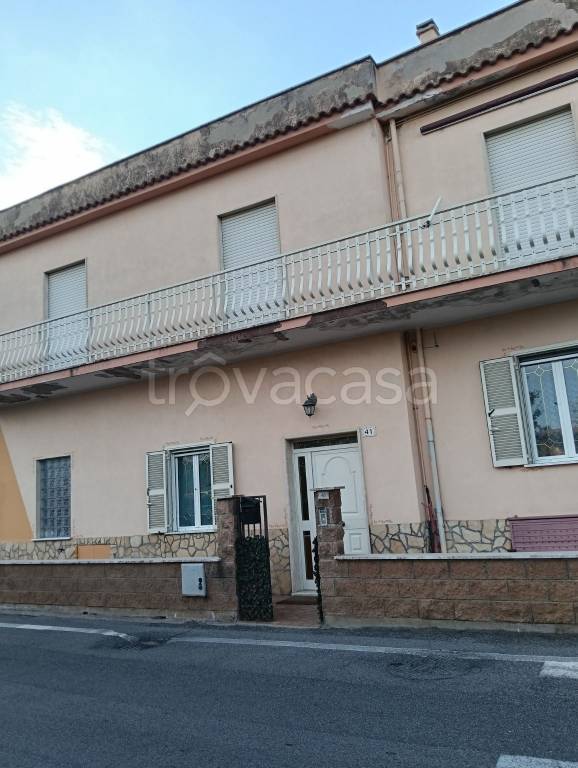 appartamento in vendita a Guidonia Montecelio in zona Guidonia