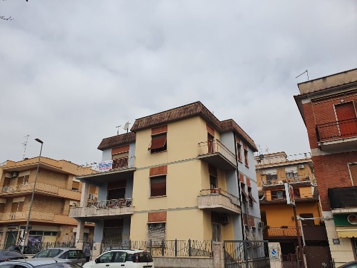 appartamento in vendita a Guidonia Montecelio in zona Guidonia