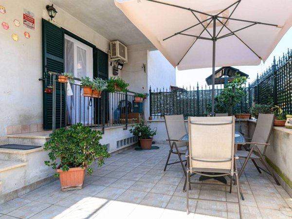 appartamento in vendita a Guidonia Montecelio in zona Villanova