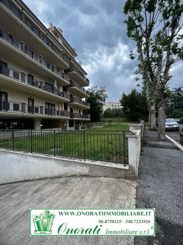 appartamento in vendita a Guidonia Montecelio