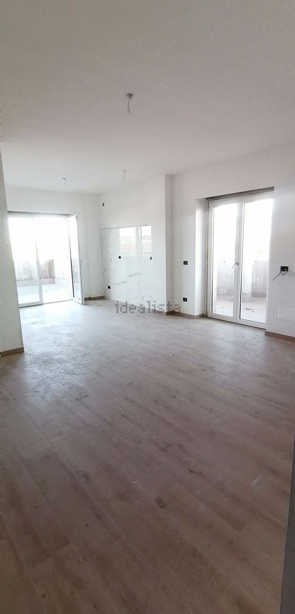 appartamento in vendita a Guidonia Montecelio in zona Guidonia