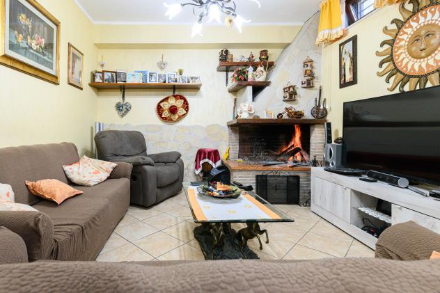 appartamento in vendita a Guidonia Montecelio in zona La Botte